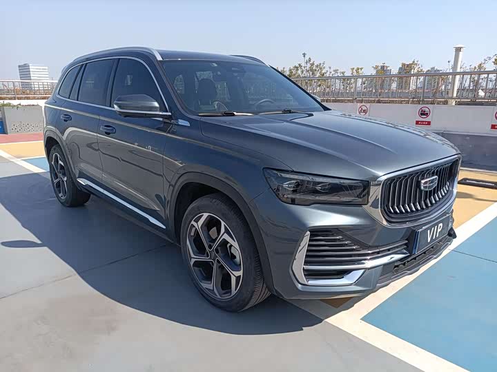 Фото 3 - Geely Monjaro