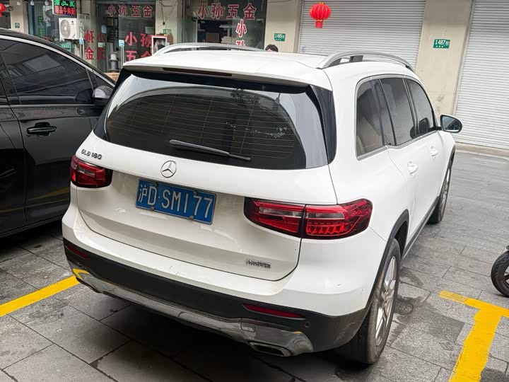 Фото 4 - Mercedes-Benz GLB-Class