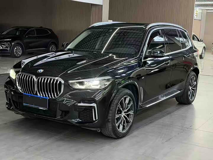 Фото 1 - BMW X5