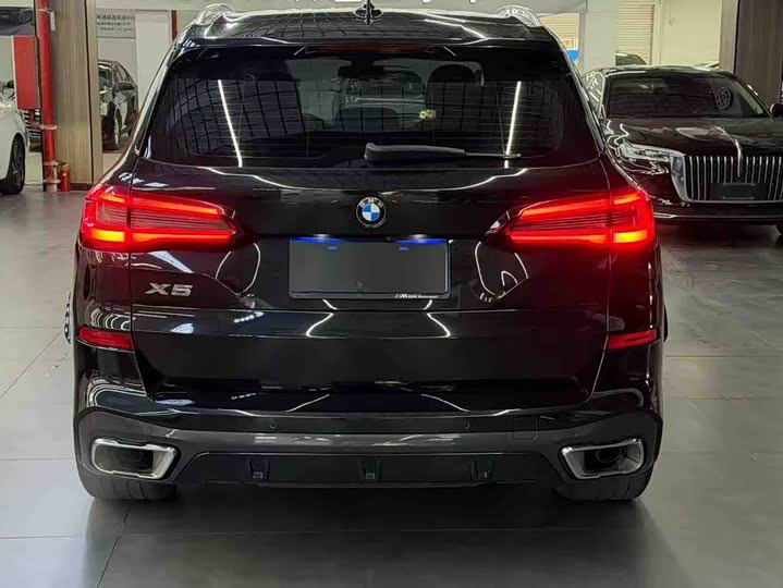Фото 5 - BMW X5