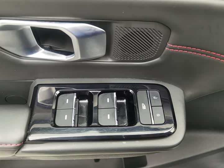 Фото 9 - Jetour Dashing