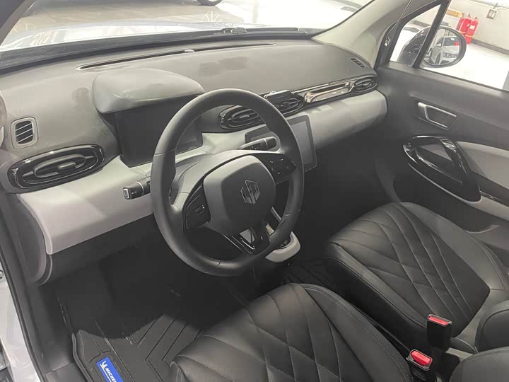 Фото 6 - Leapmotor T03