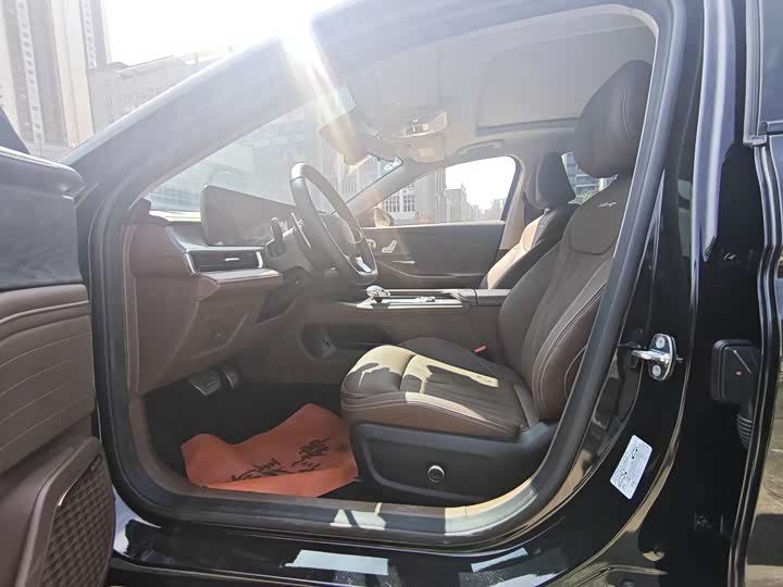 Фото 9 - Chery Arrizo 8