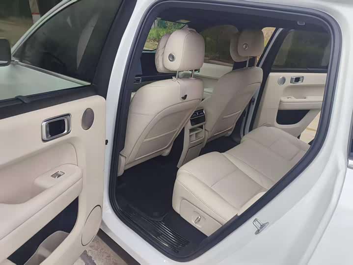 Фото 4 - LiXiang L6