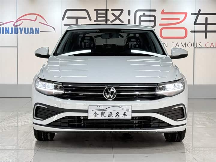 Фото 2 - Volkswagen Bora