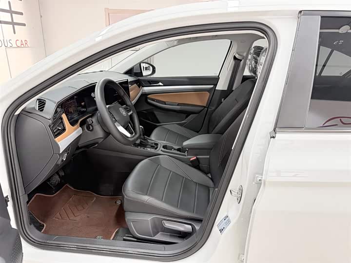 Фото 7 - Volkswagen Bora