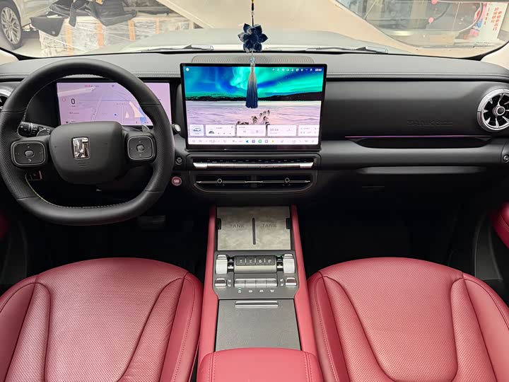 Фото 6 - Tank 300