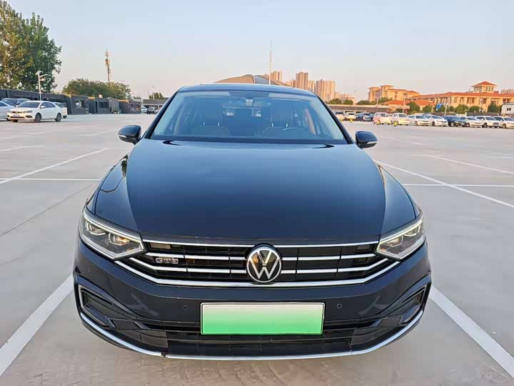 Фото 2 - Volkswagen Magotan GTE Hybrid