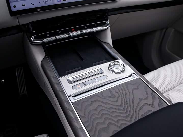 Фото 9 - Zeekr 9X