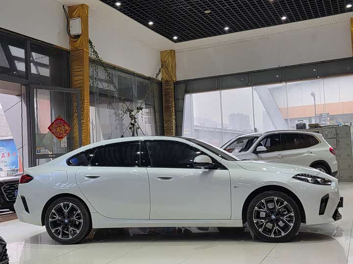 Фото 4 - BMW 2 Series