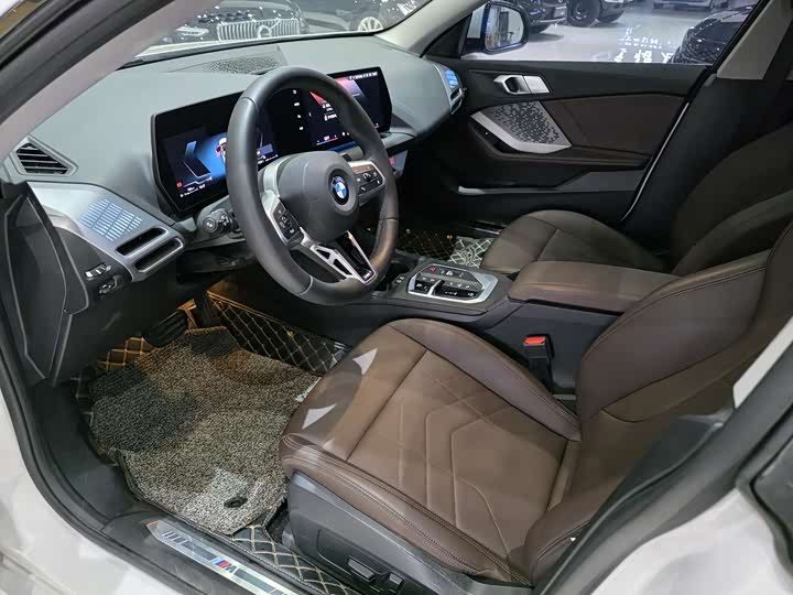 Фото 7 - BMW 2 Series