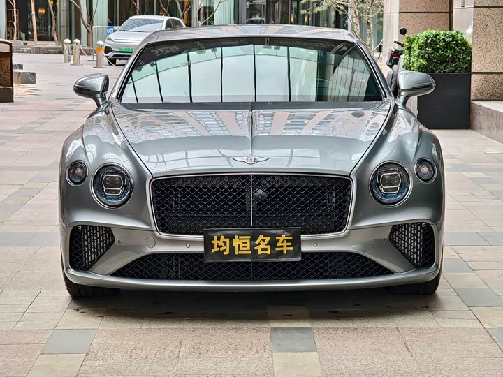 Фото 2 - Bentley Continental GT