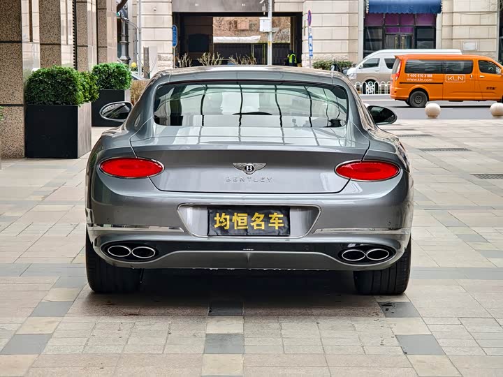 Фото 4 - Bentley Continental GT