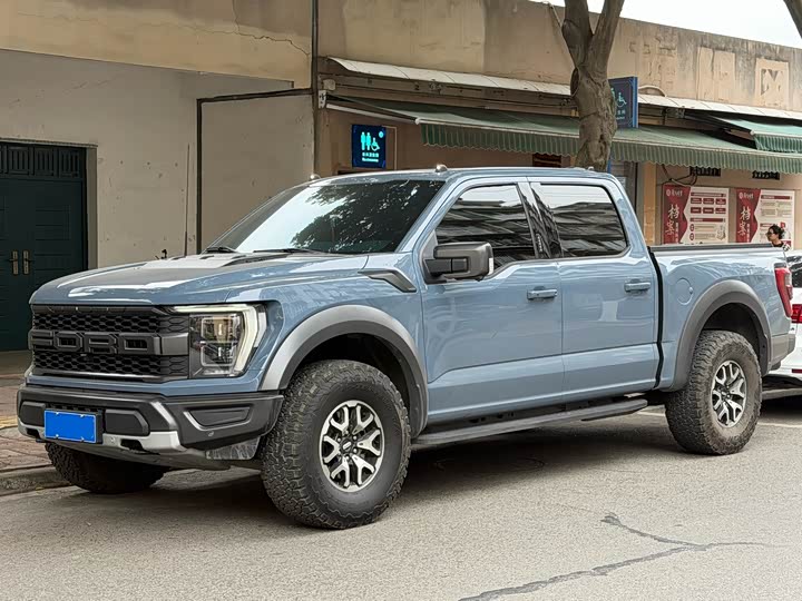 Photo 1 - Ford F-150 Raptor