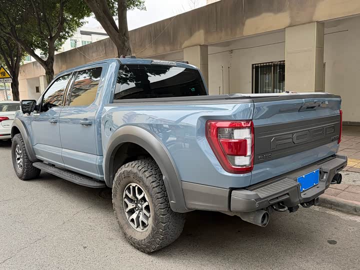 Photo 9 - Ford F-150 Raptor