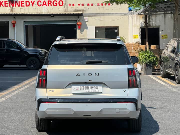 Фото 8 - GAC Aion V