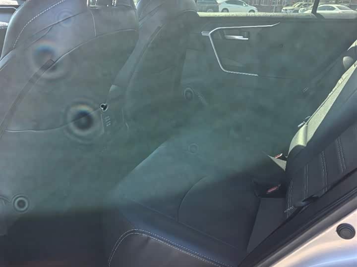 Photo 5 - Toyota Wildlander