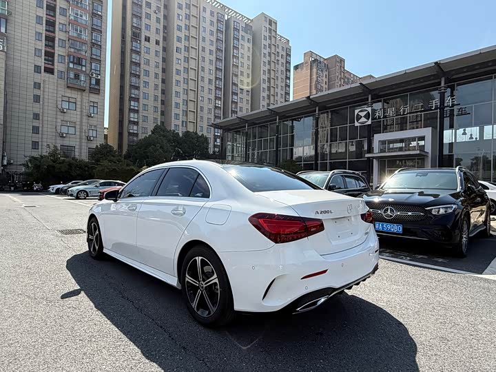 Фото 4 - Mercedes-Benz A-Class