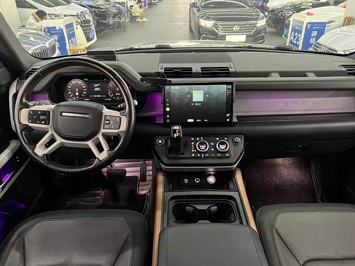 Фото 7 - Land Rover Defender