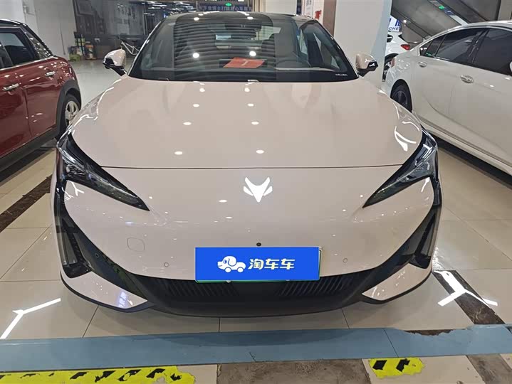 Фото 2 - BAIC Arcfox Alpha S5