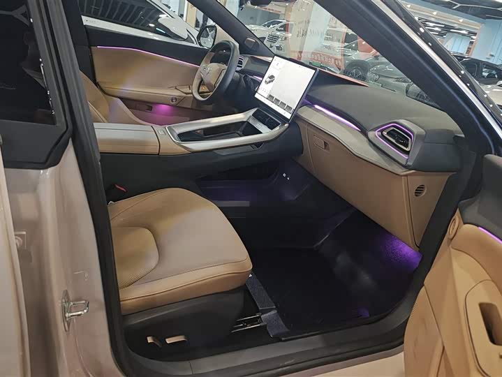 Фото 8 - BAIC Arcfox Alpha S5