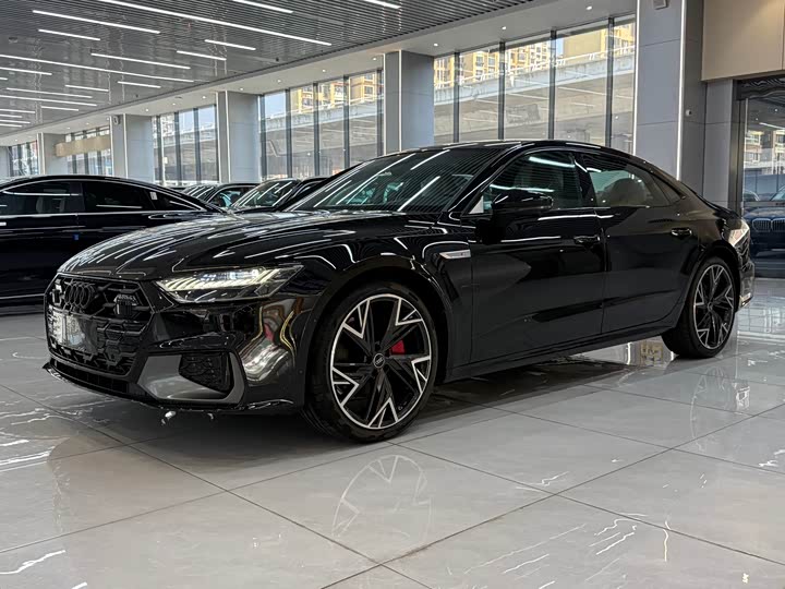 Фото 3 - Audi A7L