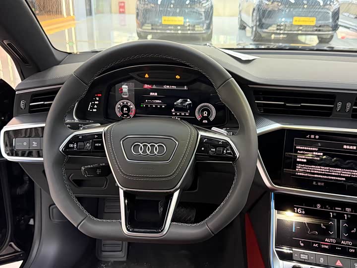 Фото 5 - Audi A7L