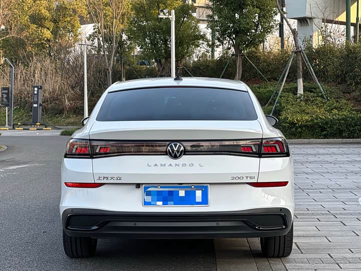 Volkswagen Lamando L 2024 2024款 凌渡L 200TSI DSG潮辣版