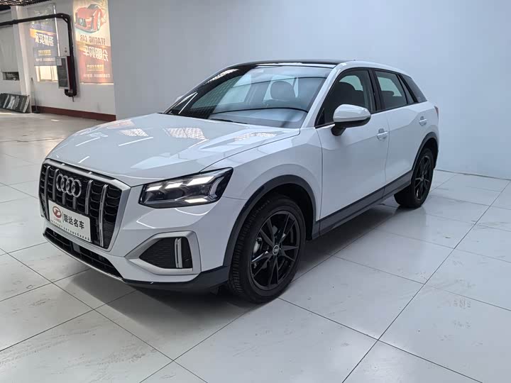 Фото 1 - Audi Q2L