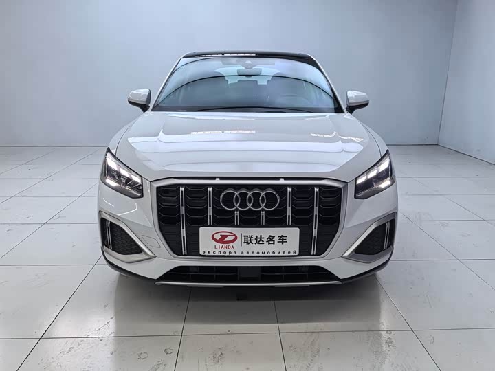 Фото 2 - Audi Q2L