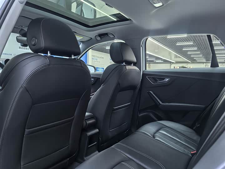 Фото 9 - Audi Q2L