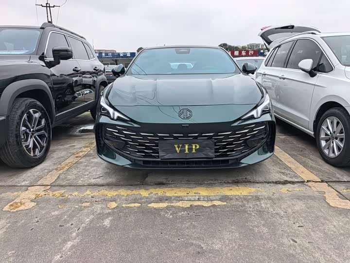 Фото 2 - MG Motor 7