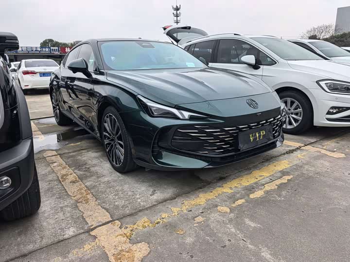 Фото 3 - MG Motor 7