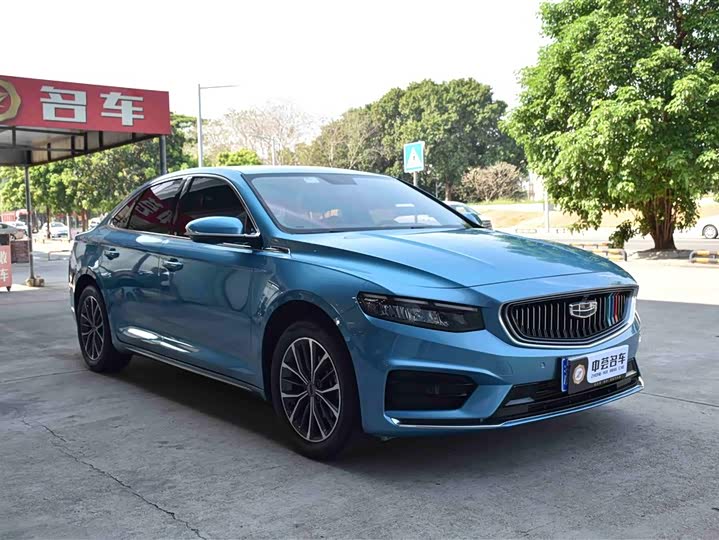 Фото 3 - Geely Preface