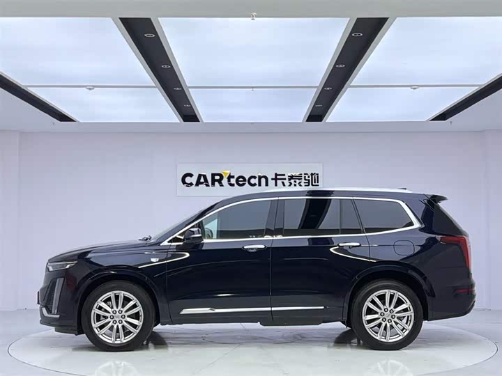 Photo 2 - Cadillac XT6