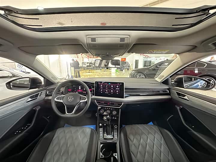 Volkswagen Sagitar L 2025 2025款 300TSI DSG超越版