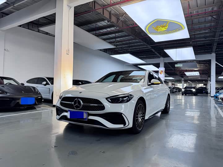 Photo 1 - Mercedes-Benz C-Class