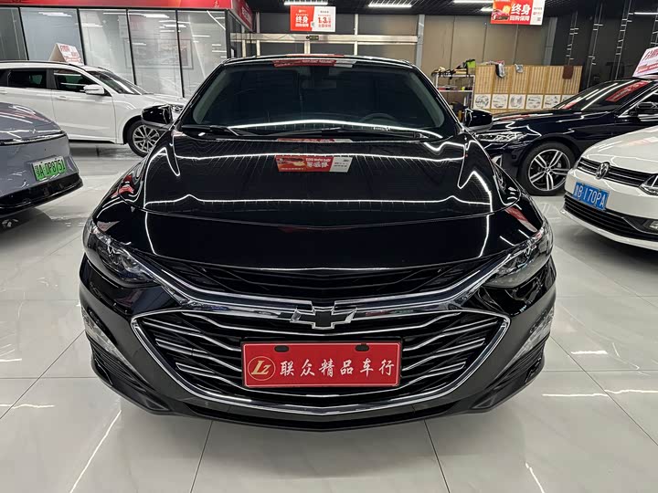 Фото 2 - Chevrolet Malibu XL