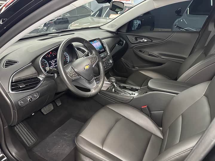 Фото 7 - Chevrolet Malibu XL