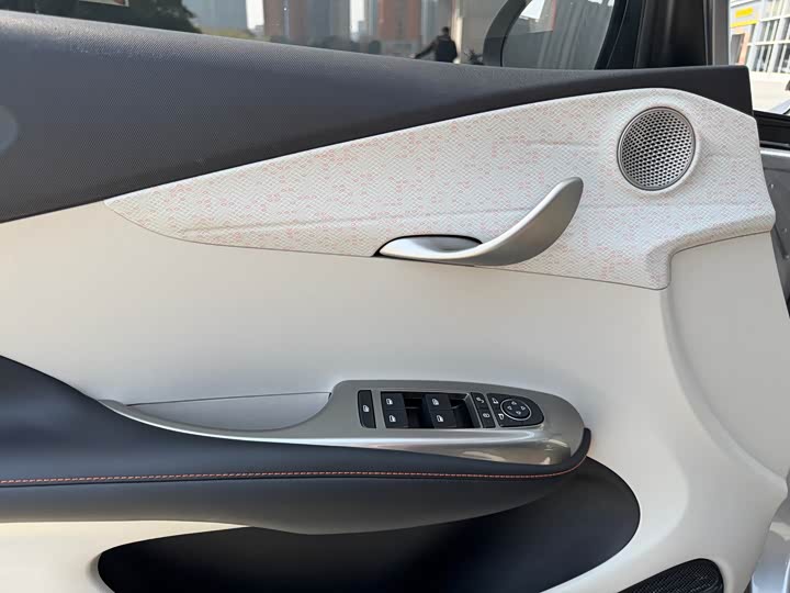 Фото 8 - BYD Dolphin