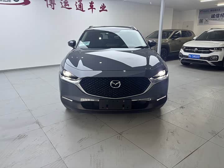 Фото 1 - Mazda CX-30