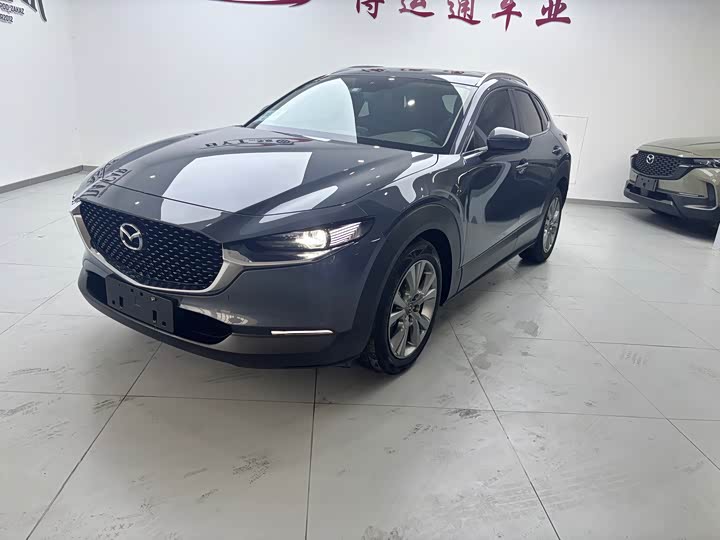 Фото 3 - Mazda CX-30