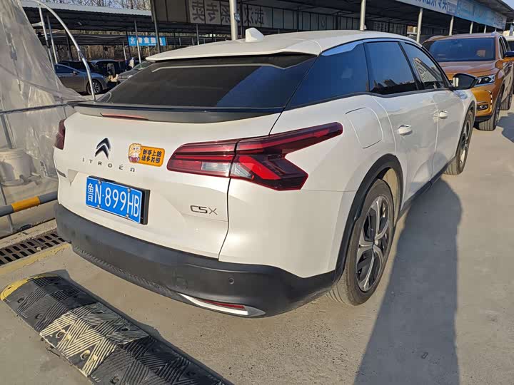 Фото 7 - Citroen C5 X