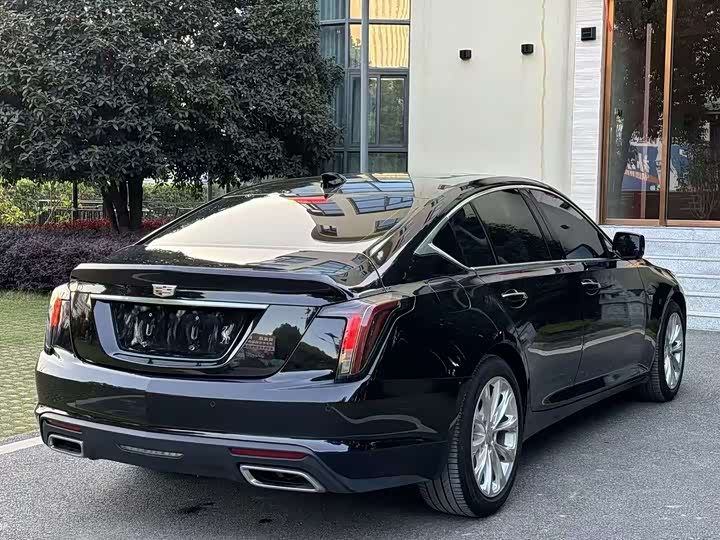 Photo 7 - Cadillac CT5