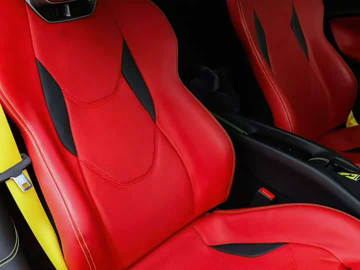 Фото 7 - Ferrari 296