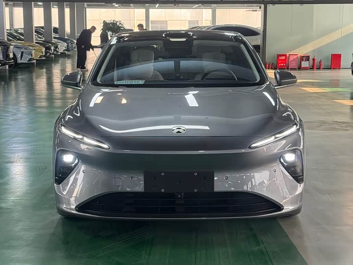 Фото 2 - Nio ET7
