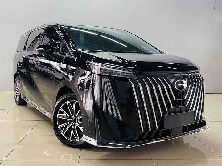 Фото 3 - GAC Trumpchi M8