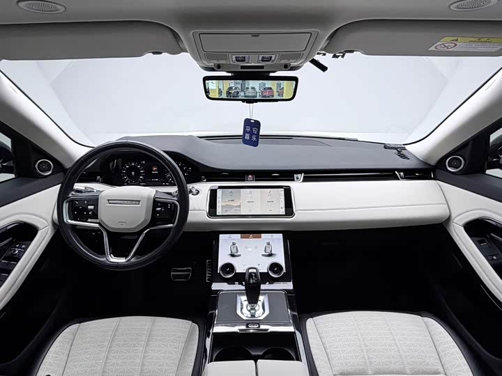 Фото 6 - Land Rover Range Rover Evoque L