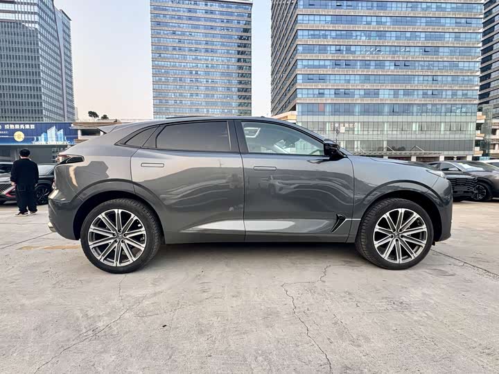 Фото 6 - Changan UNI-K