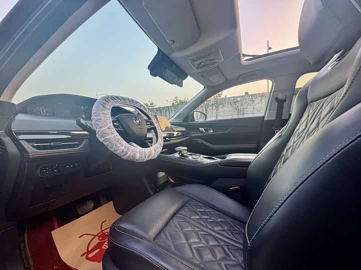 Фото 9 - Changan UNI-K